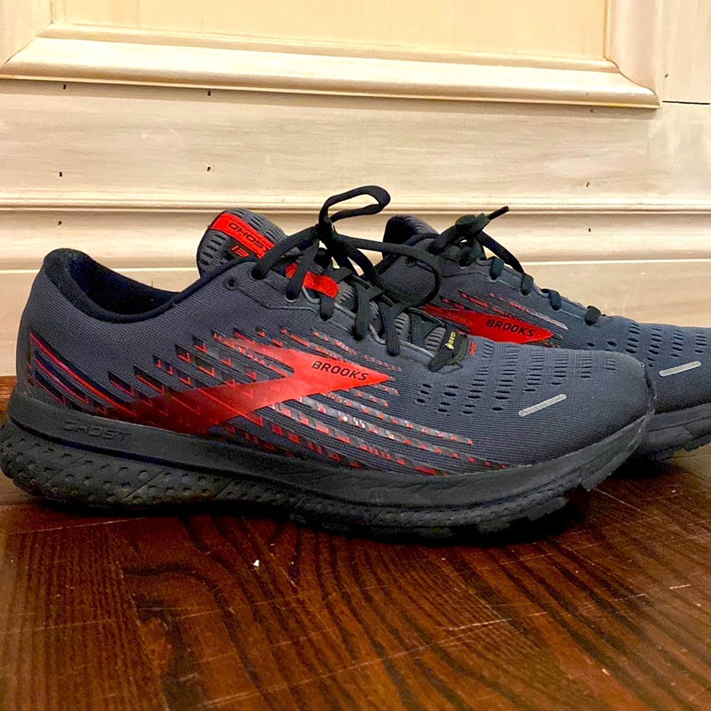 Brooks Ghost 13 Goretex